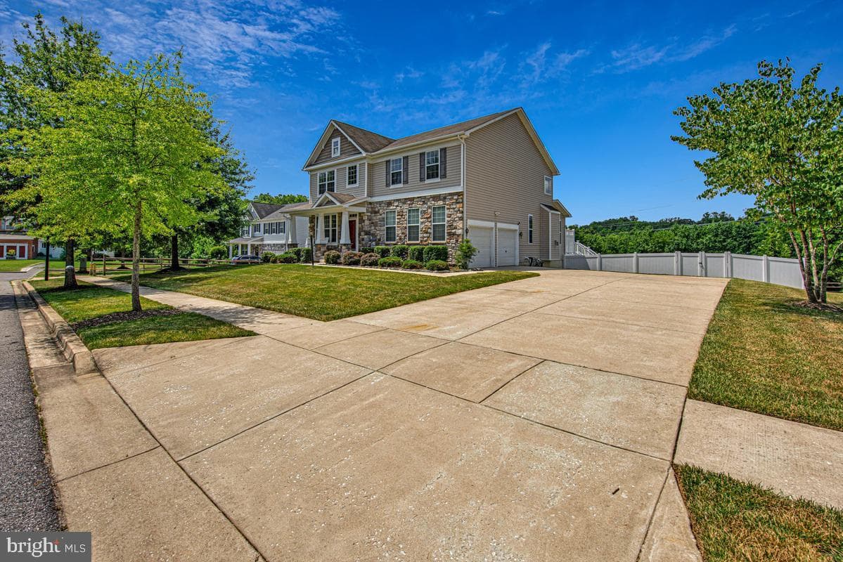 13703 Loganville Street photo 3