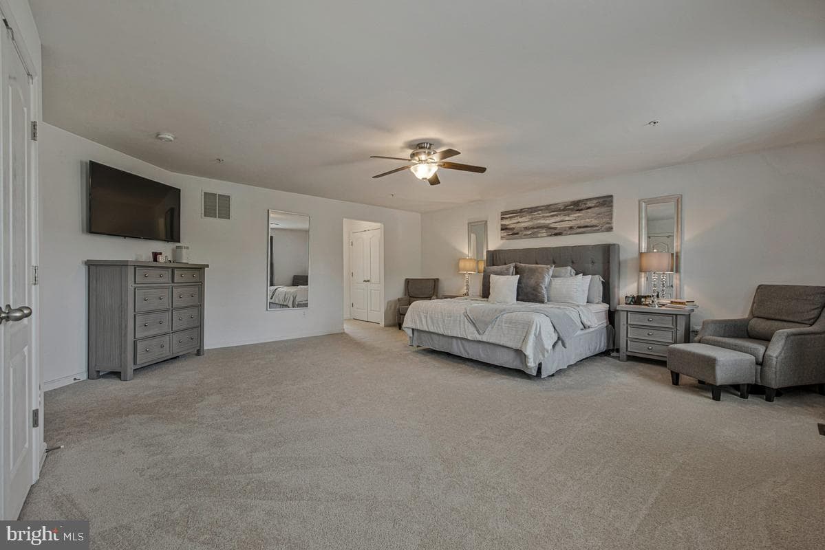 13703 Loganville Street photo 31