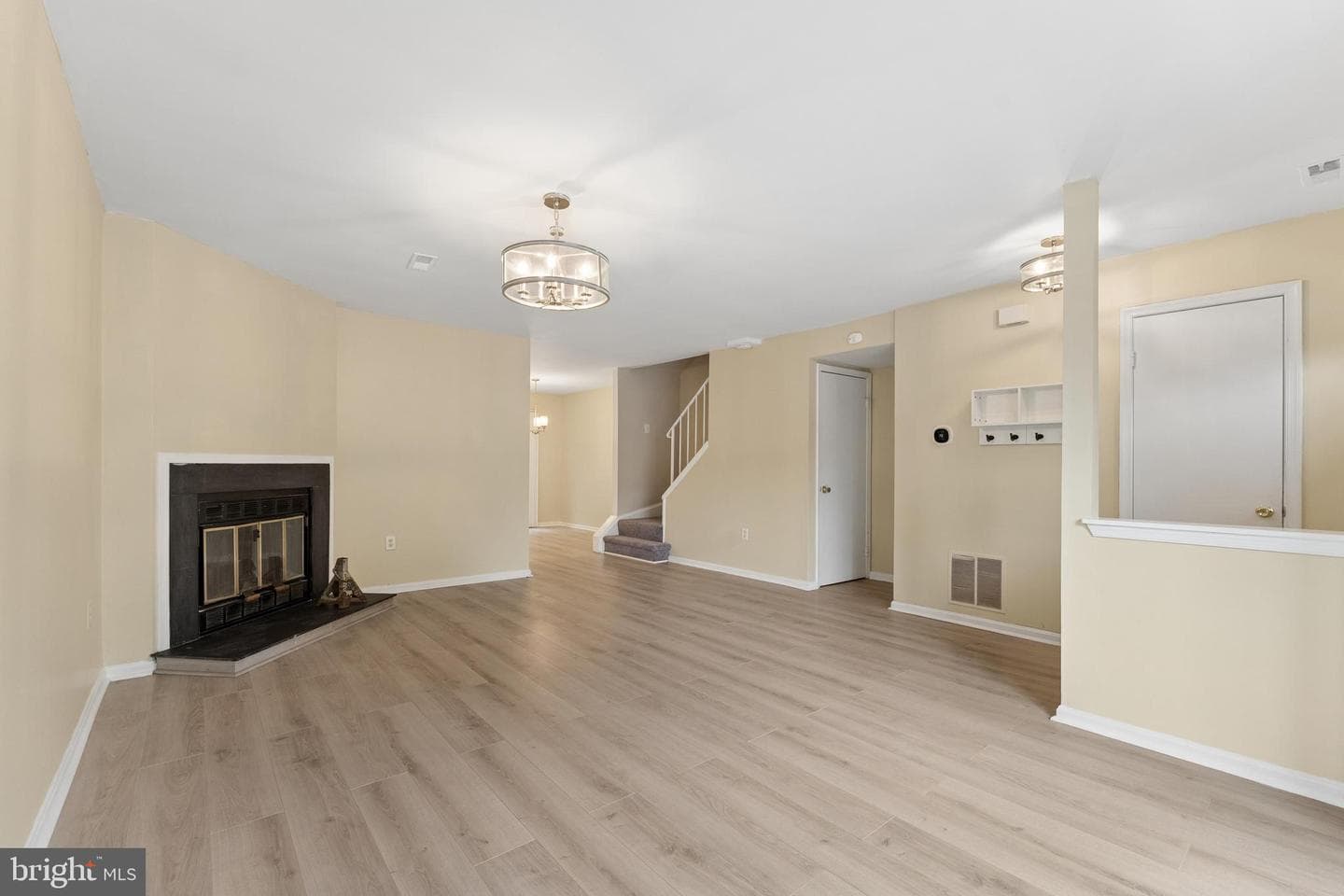 7649 S Arbory Lane #351 photo 14