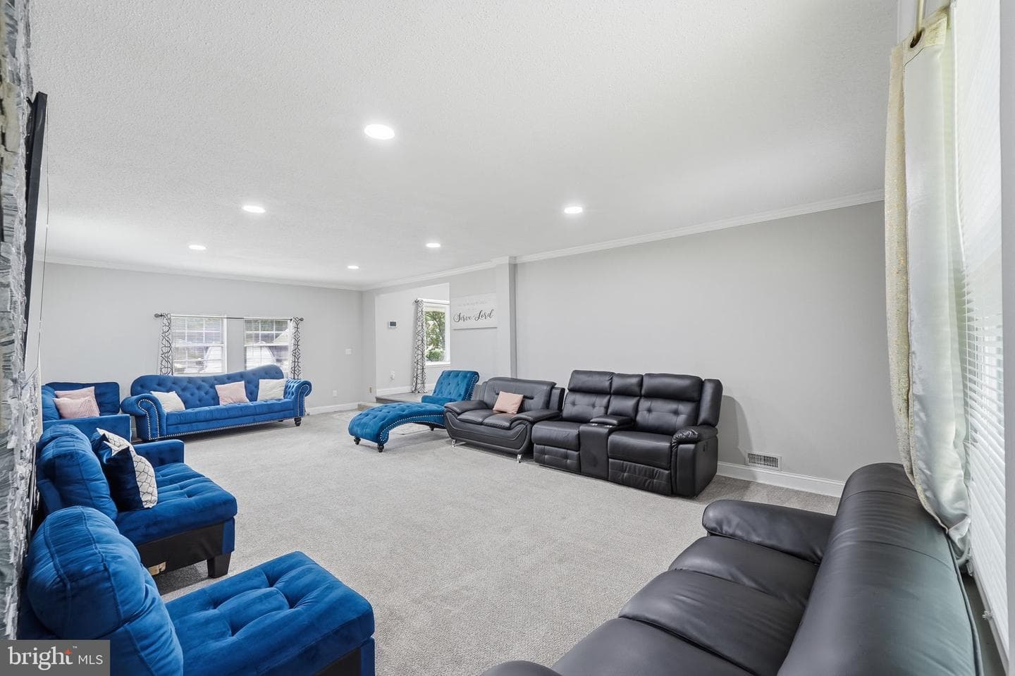 12203 Kingsbrook Street photo 5