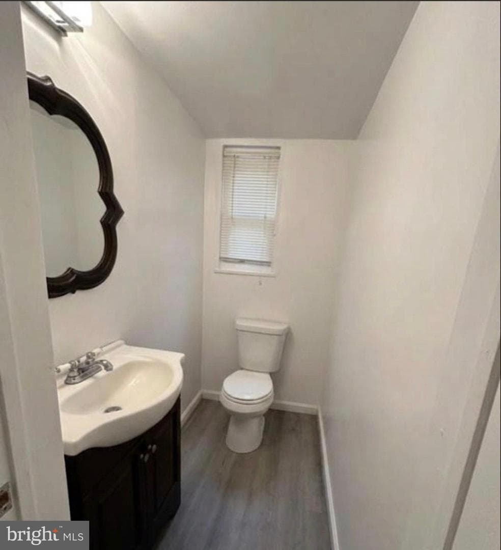 1821 Longfellow Street photo 18