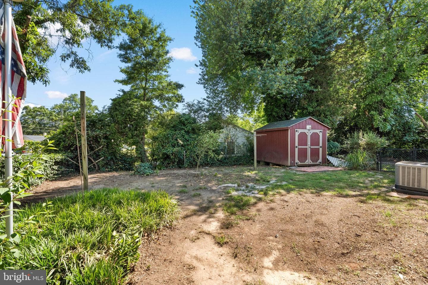 905 Lindsay Road photo 43