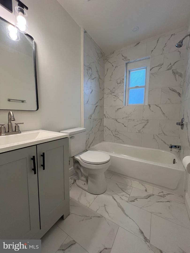3420 25th Avenue photo 5