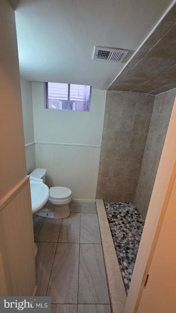 4513 Broad Boulevard photo 16