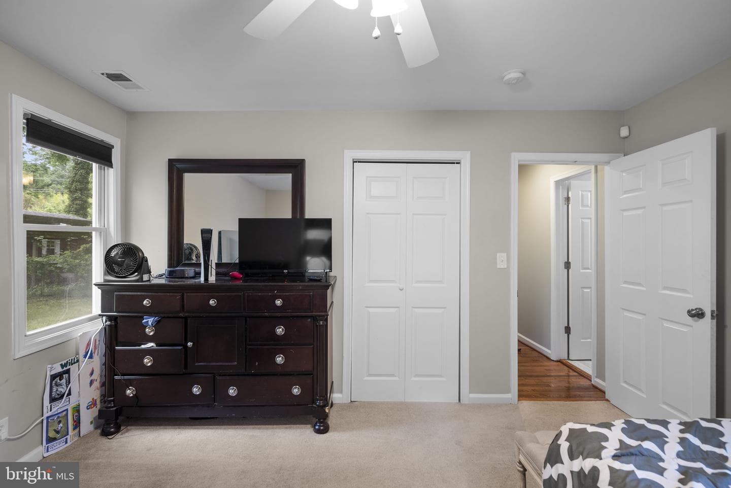 14905 White Hall Avenue photo 14