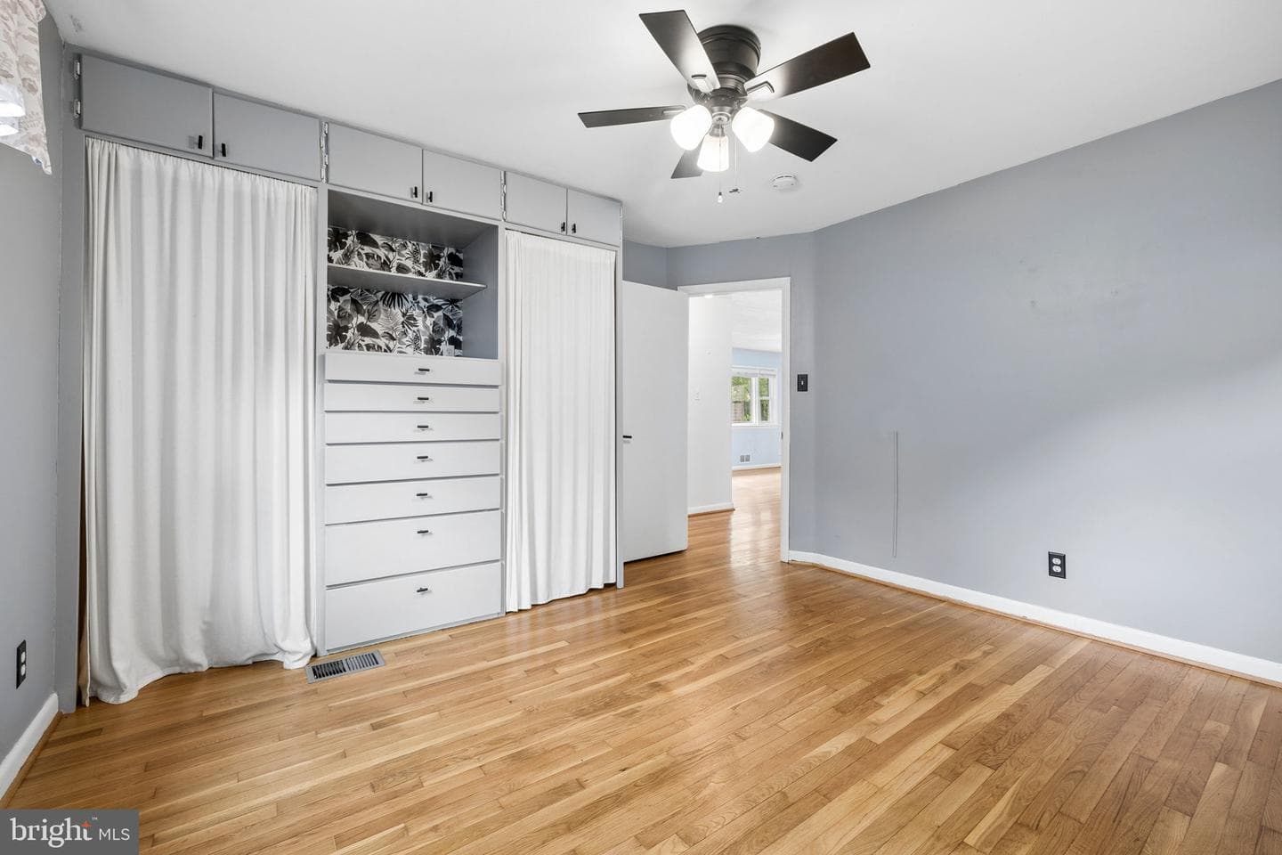 5903 Berwyn photo 13