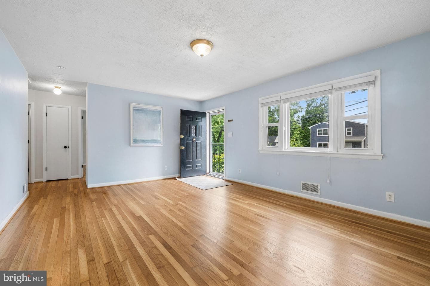 5903 Berwyn photo 7