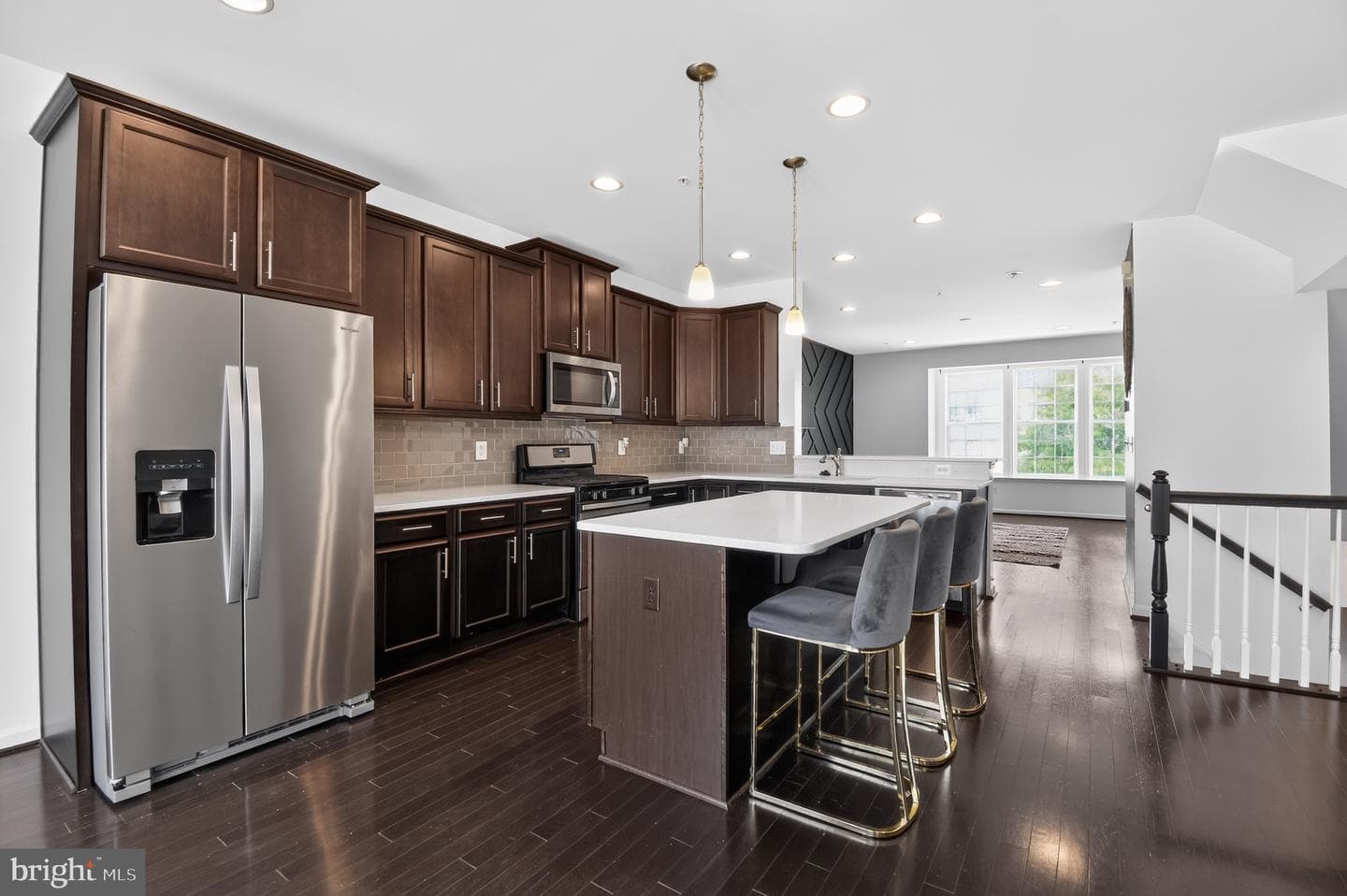9502 Saw Mill Lane photo 4