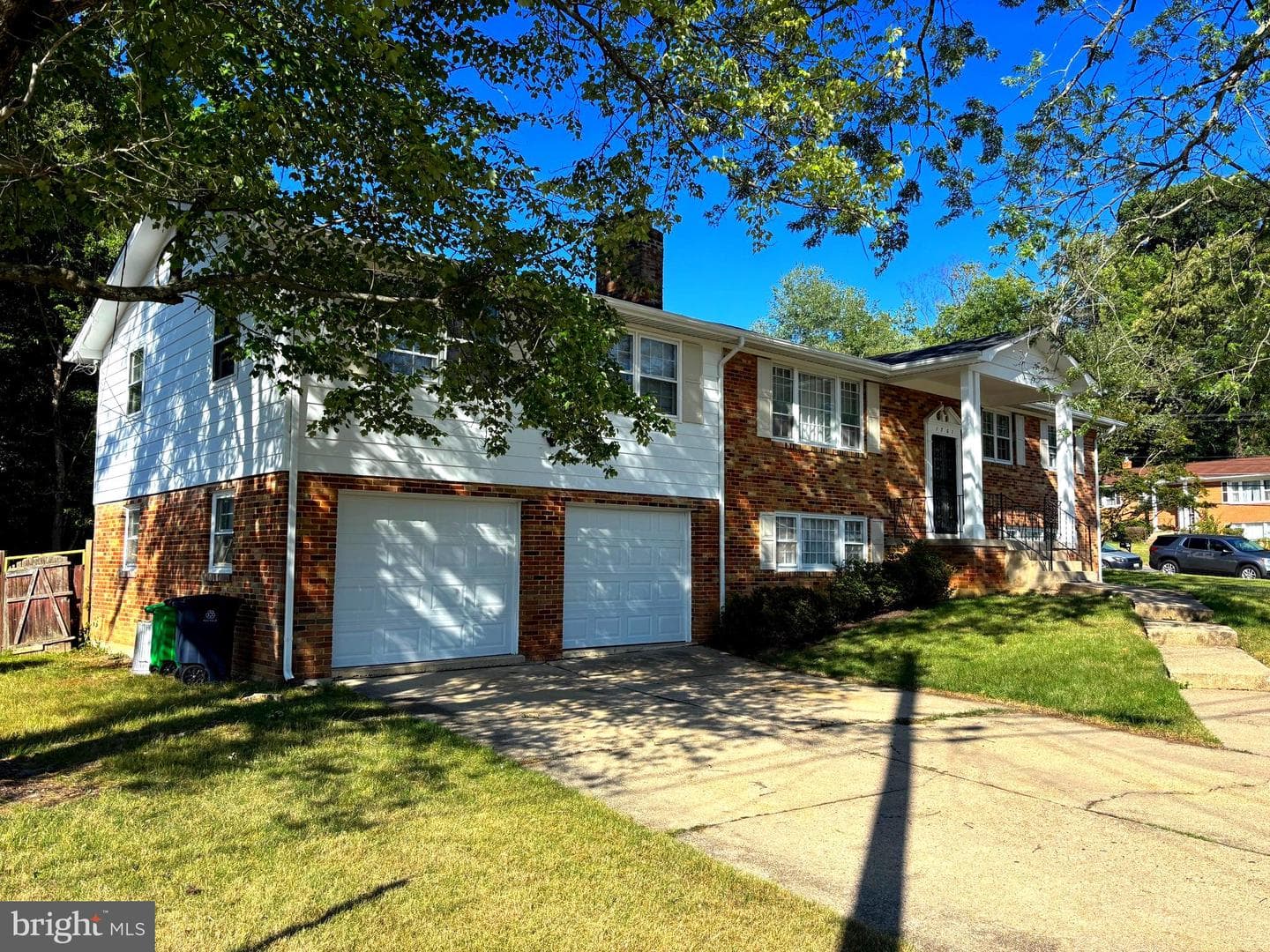 1701 Rhodesia Avenue photo 3