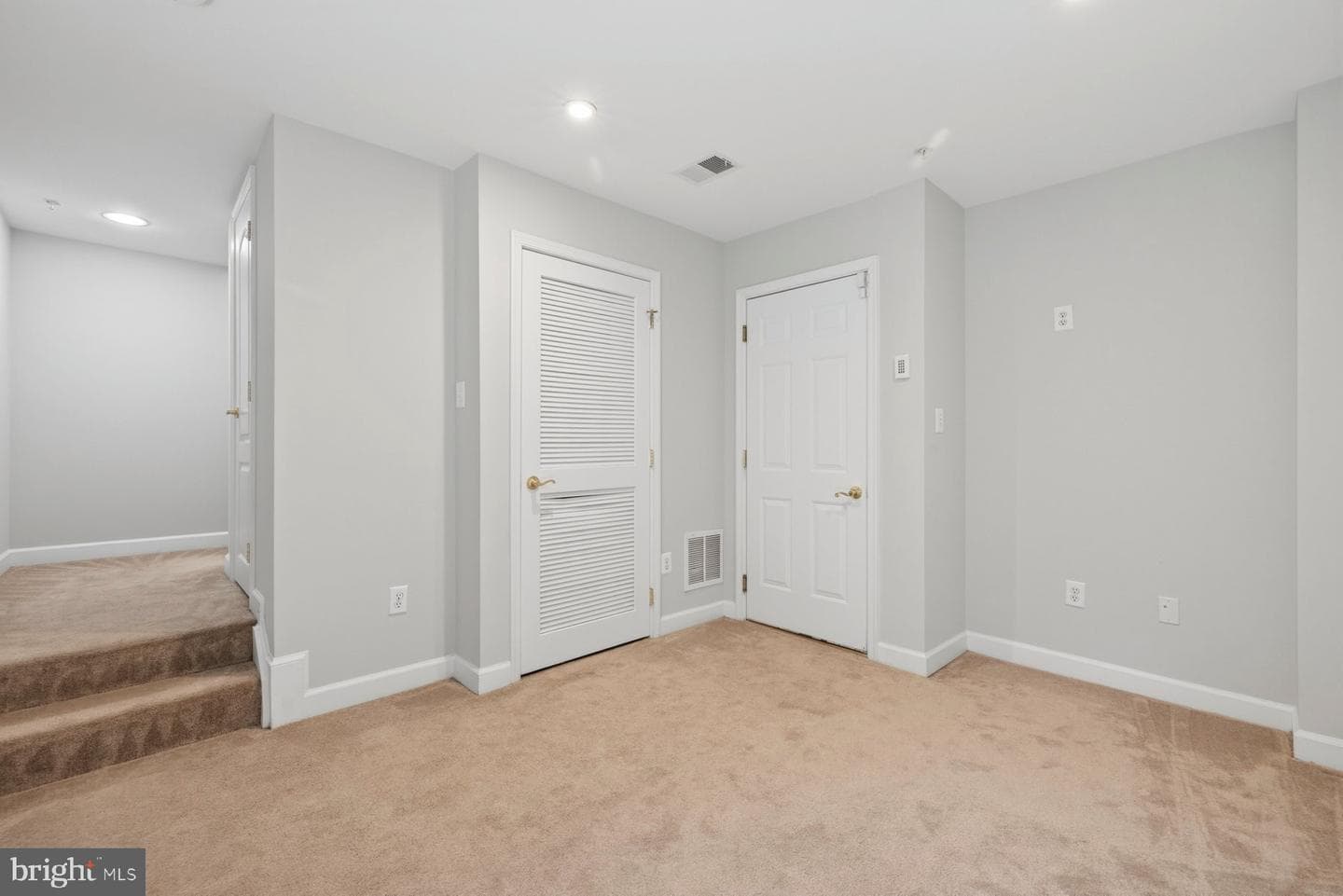 4210 Talmadge Circle photo 27