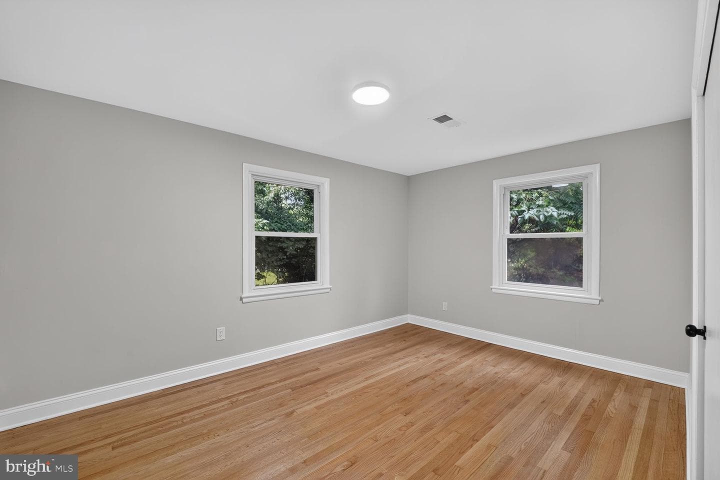 6800 Westchester Court photo 4