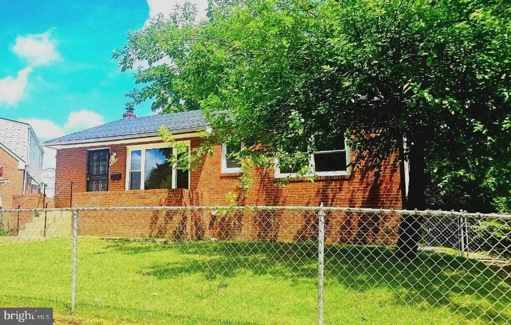 5303 55th Place, Riverdale
