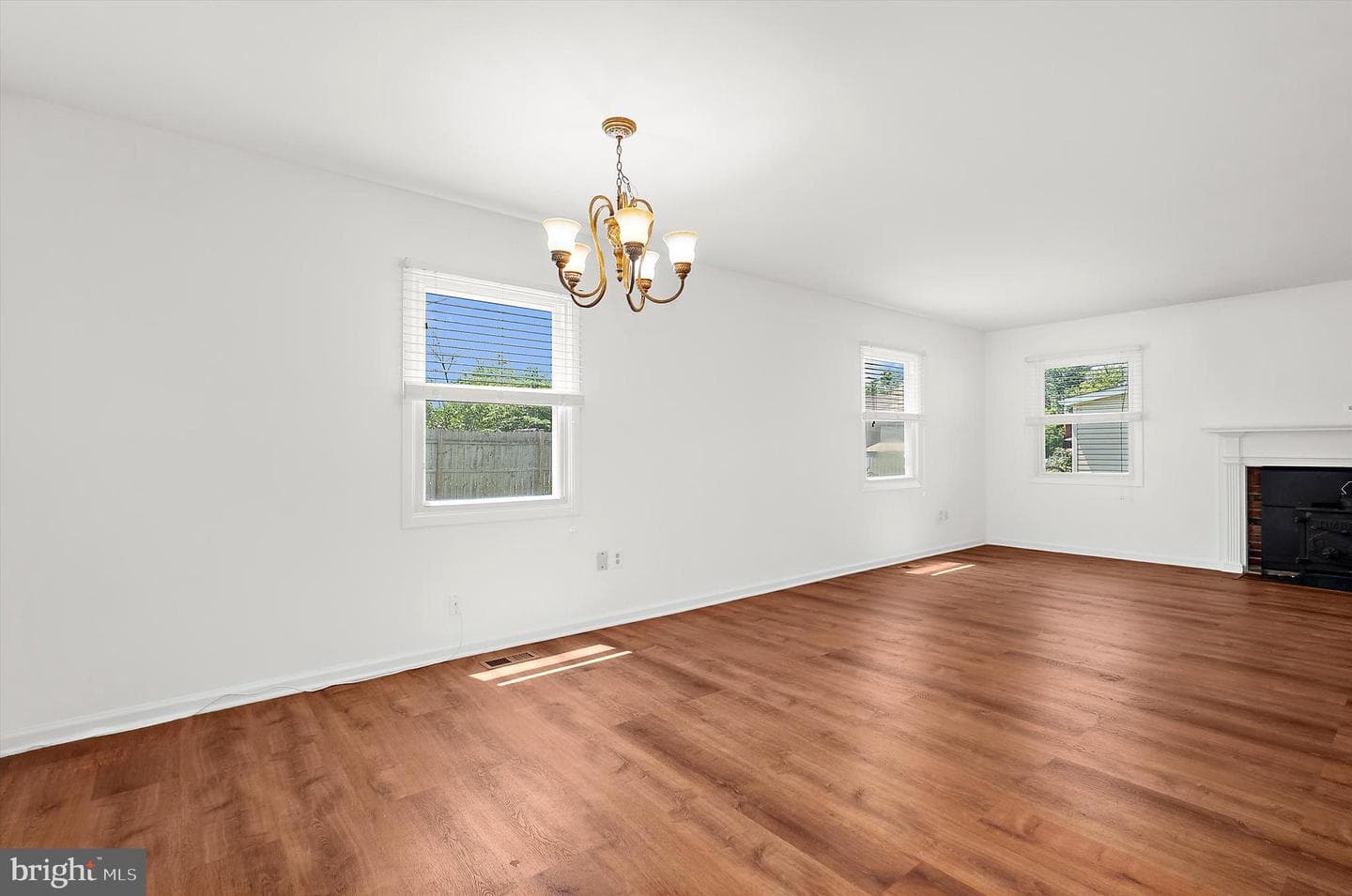 3900 Carvel Lane photo 10