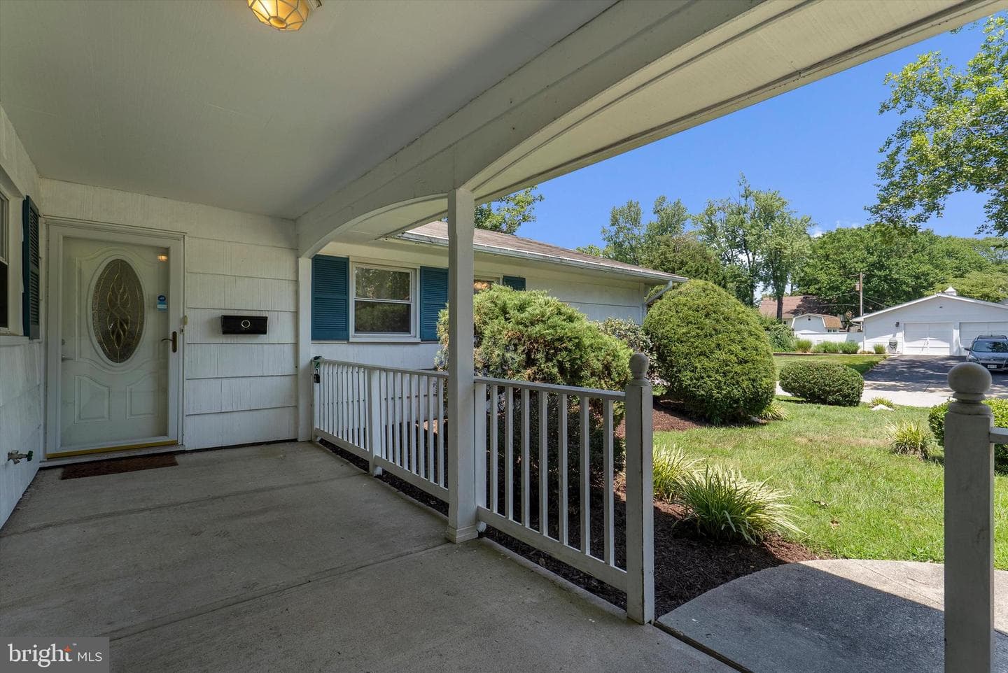 3900 Carvel Lane photo 4
