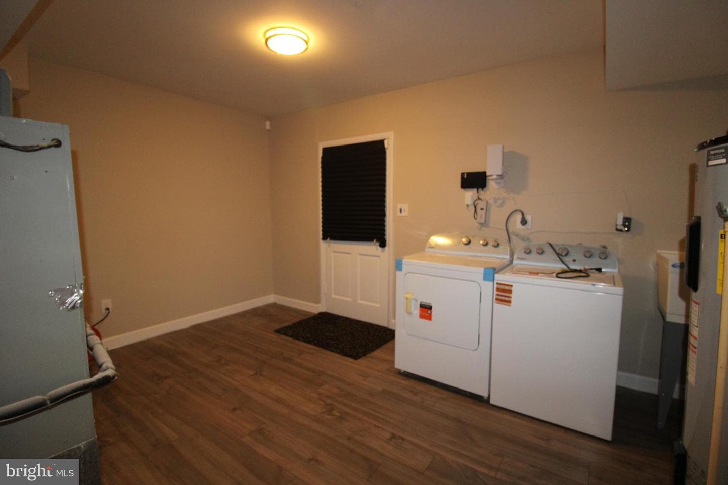 7100 Victoria Place photo 42