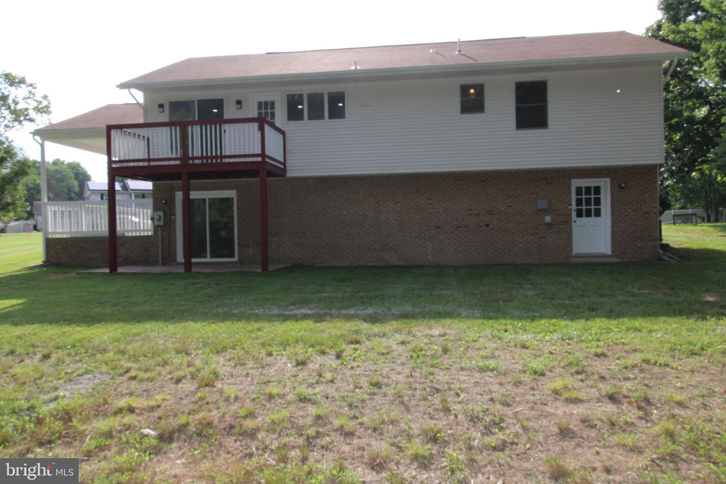 7100 Victoria Place photo 54