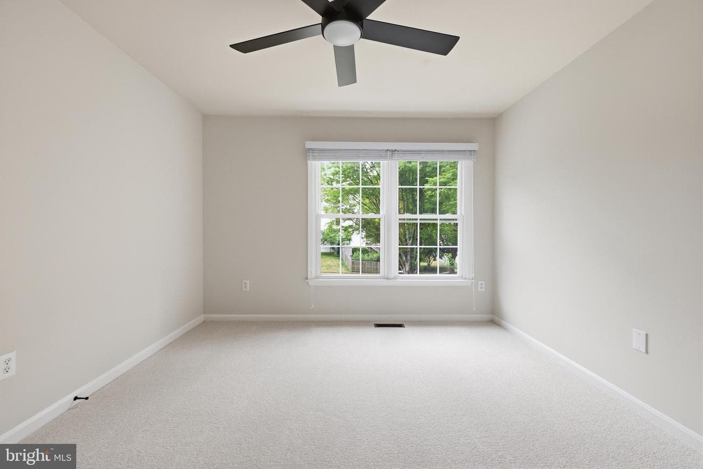 2703 Archangel Court photo 51