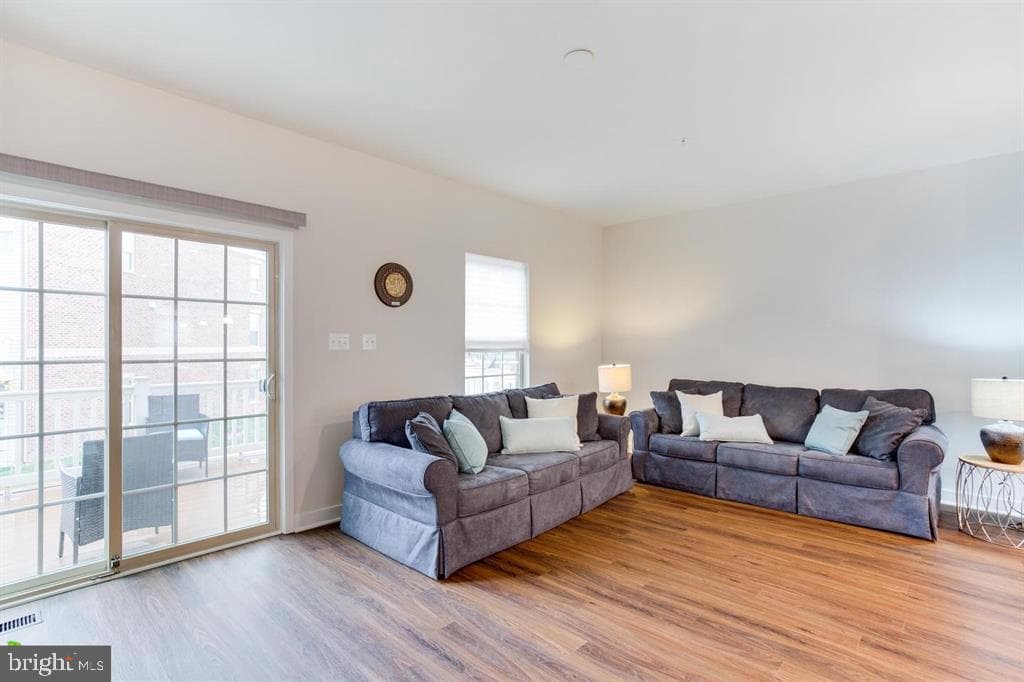 10520 Norbourne Farm Road photo 19