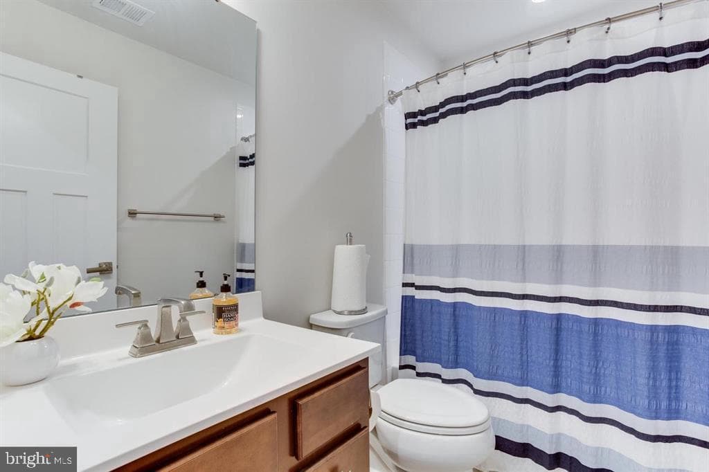 10520 Norbourne Farm Road photo 32