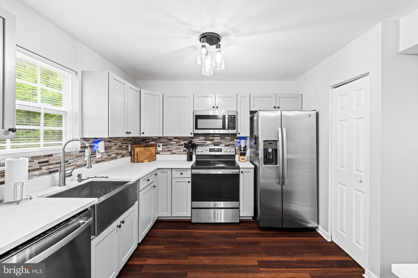5939 Applegarth Place photo 14
