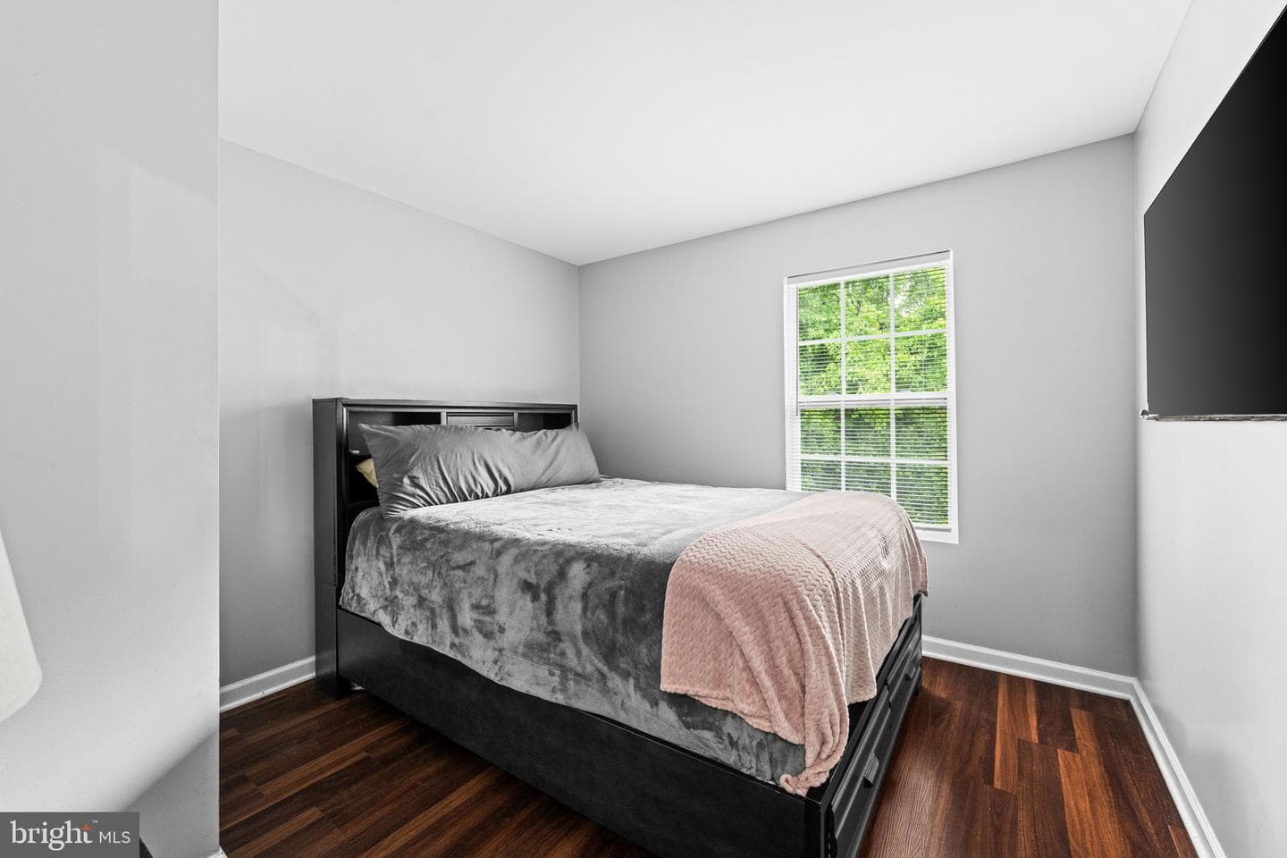 5939 Applegarth Place photo 26