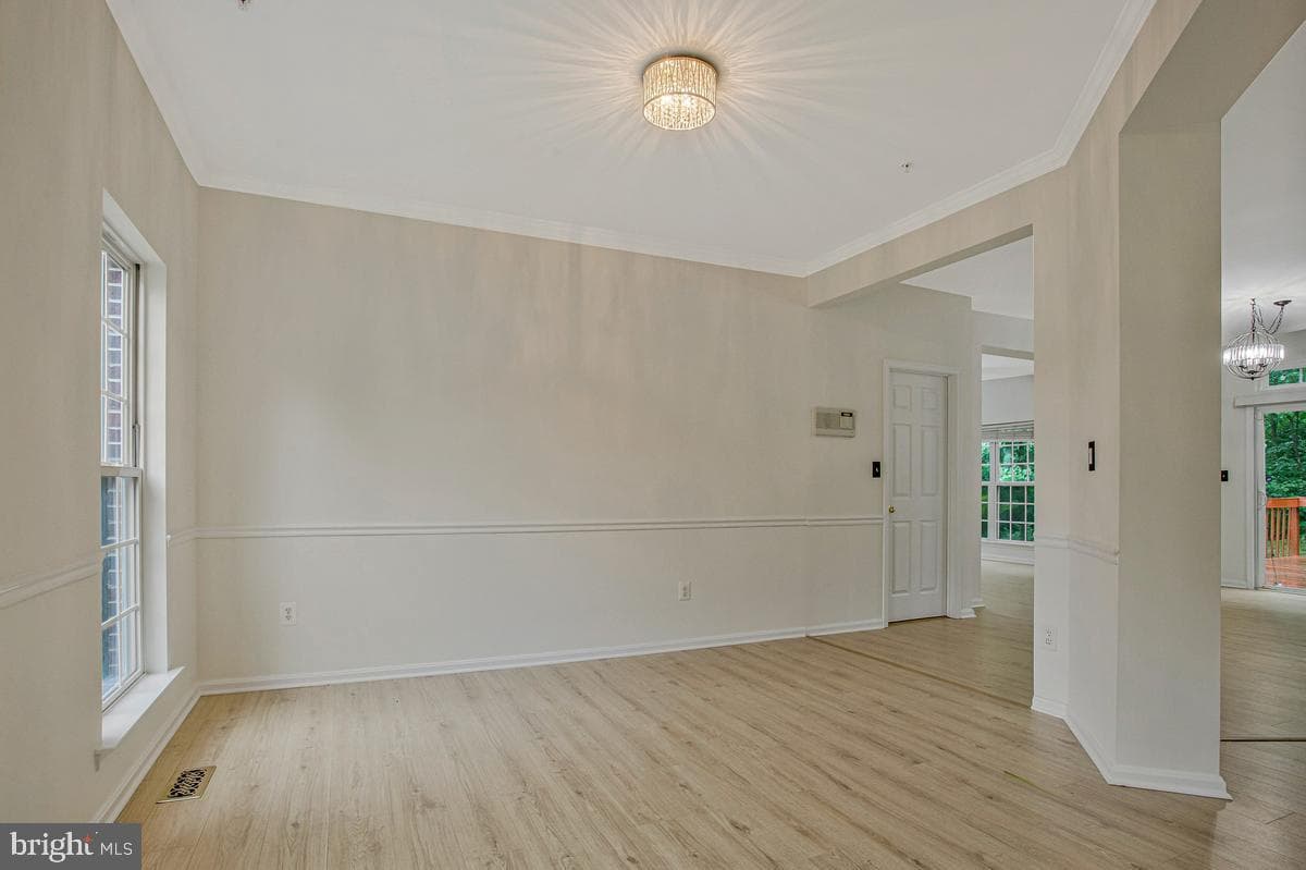 5209 Devonport Court photo 12