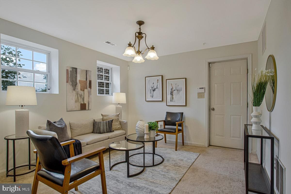 5209 Devonport Court photo 41