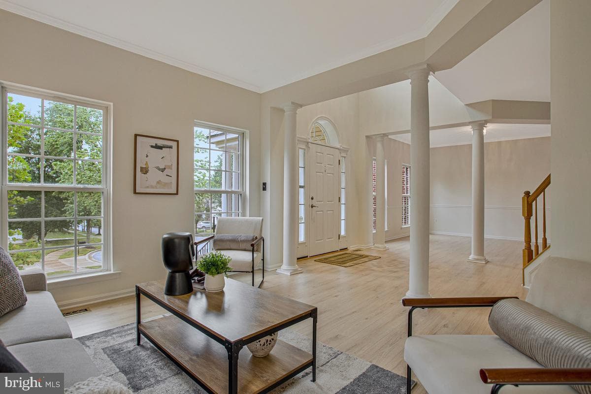 5209 Devonport Court photo 7