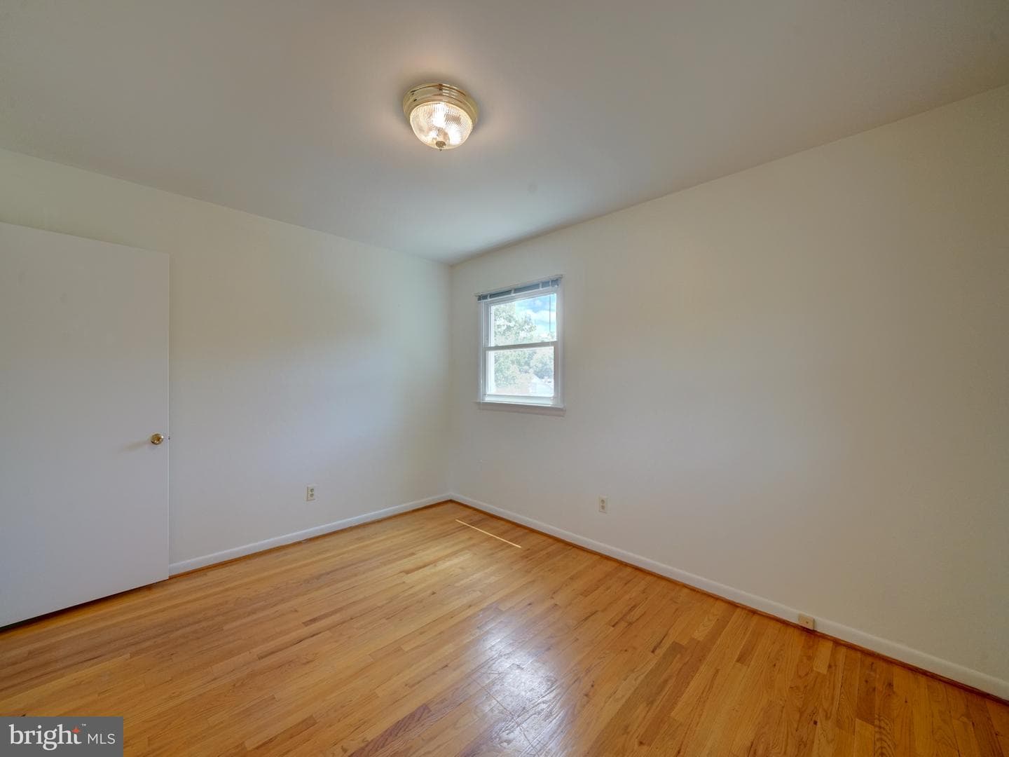 1120 Beall Place photo 31