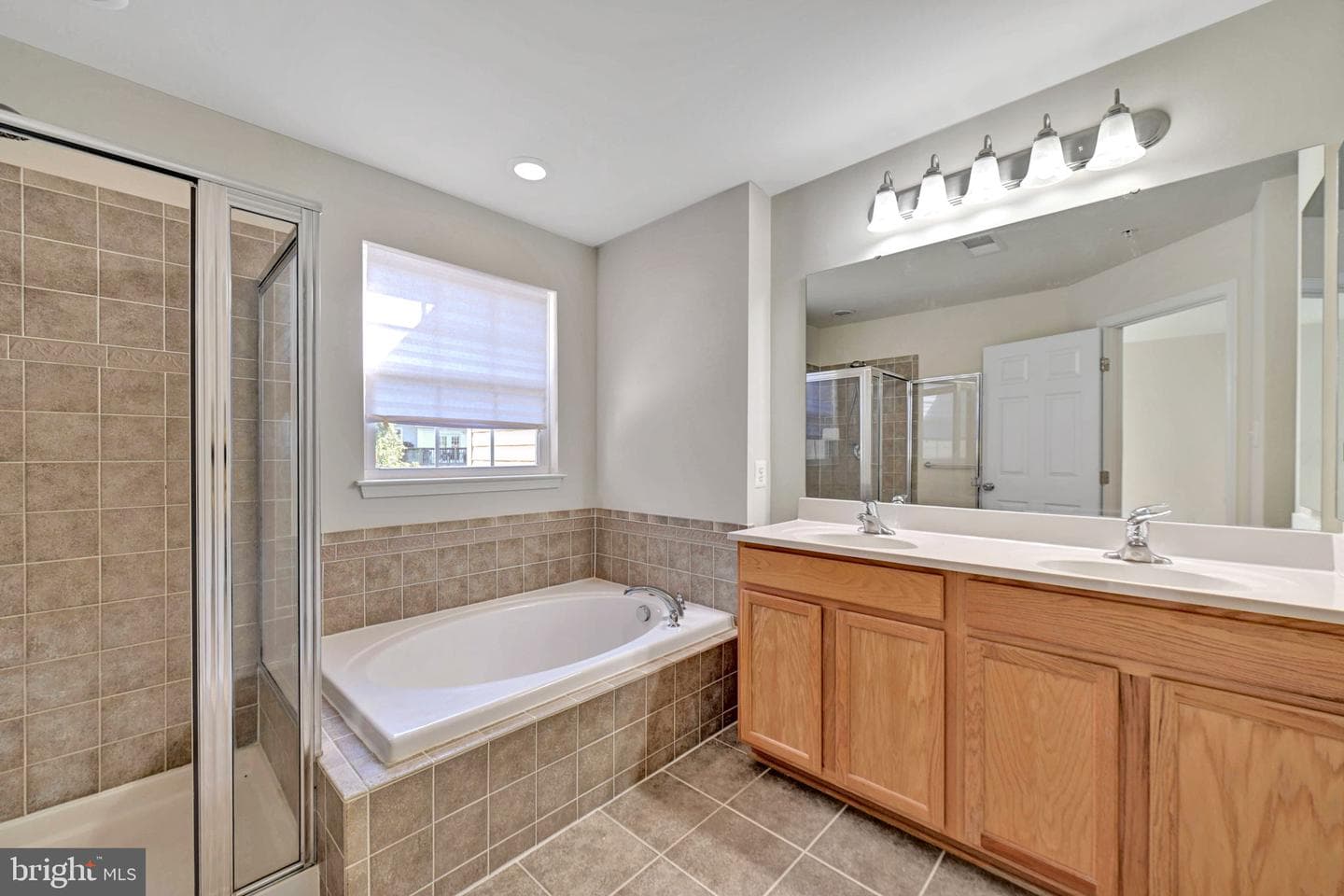 1141 Wilberforce Ct photo 21