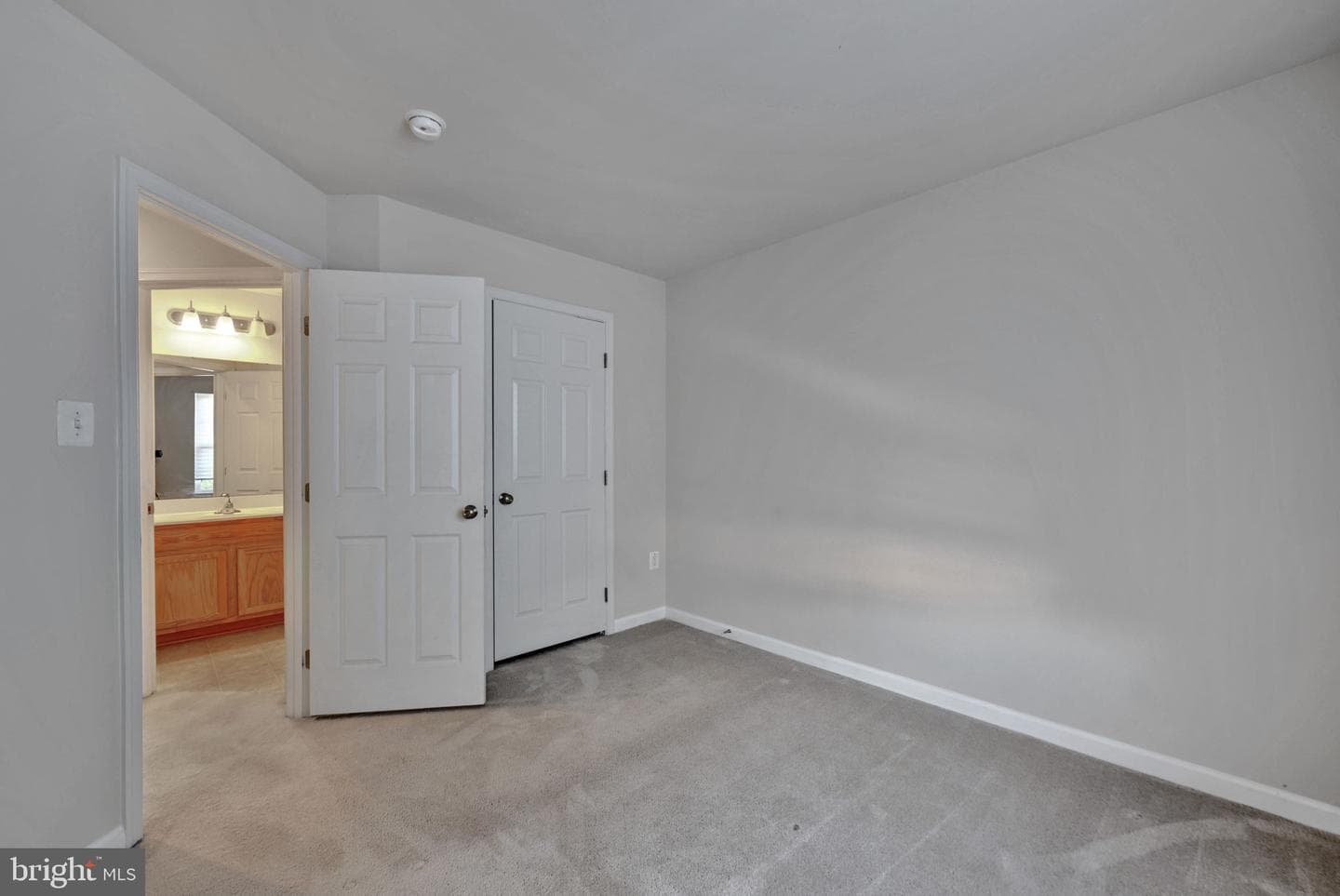 1141 Wilberforce Ct photo 28