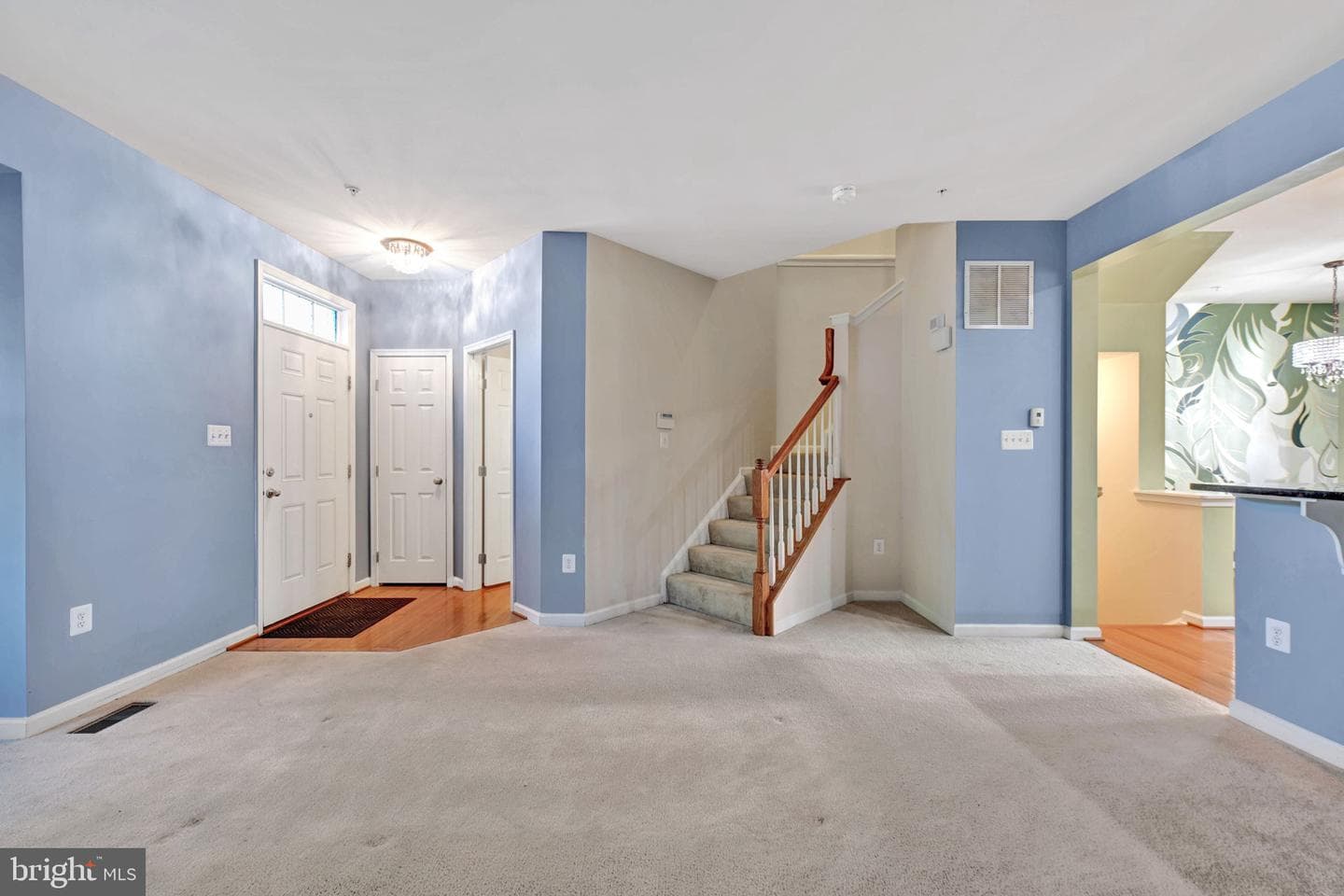 1141 Wilberforce Ct photo 4