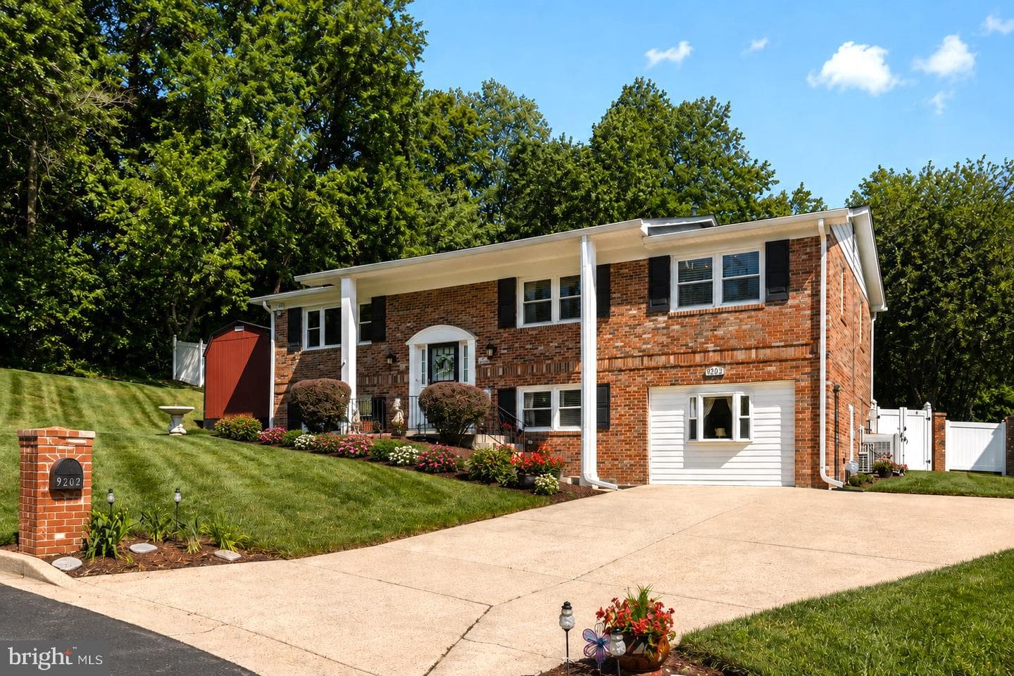 9202 Southmoor Court photo 42