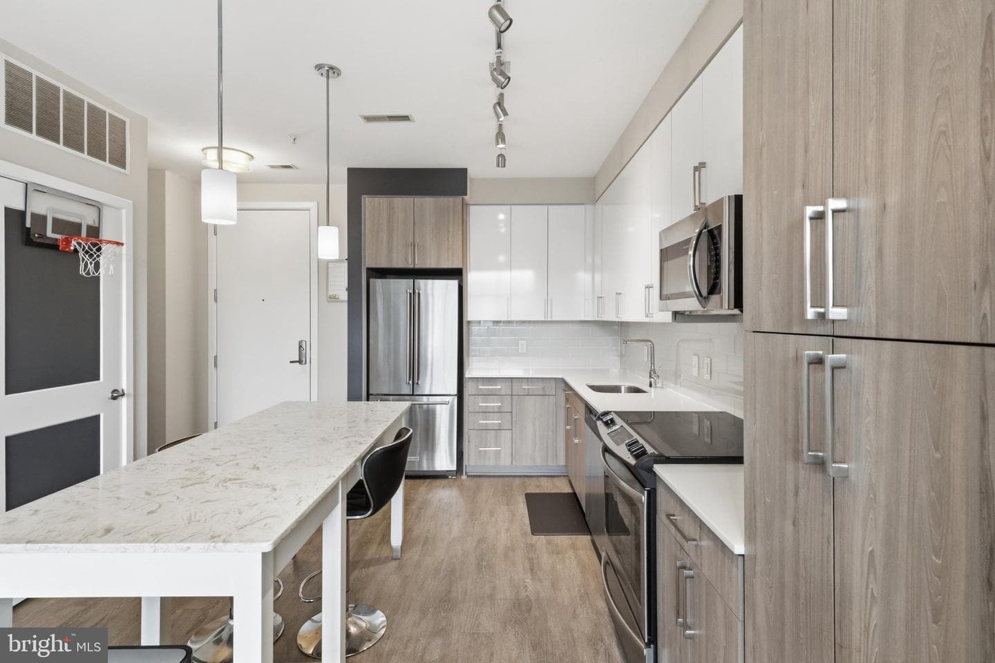 145 Riverhaven Drive #550 photo 8