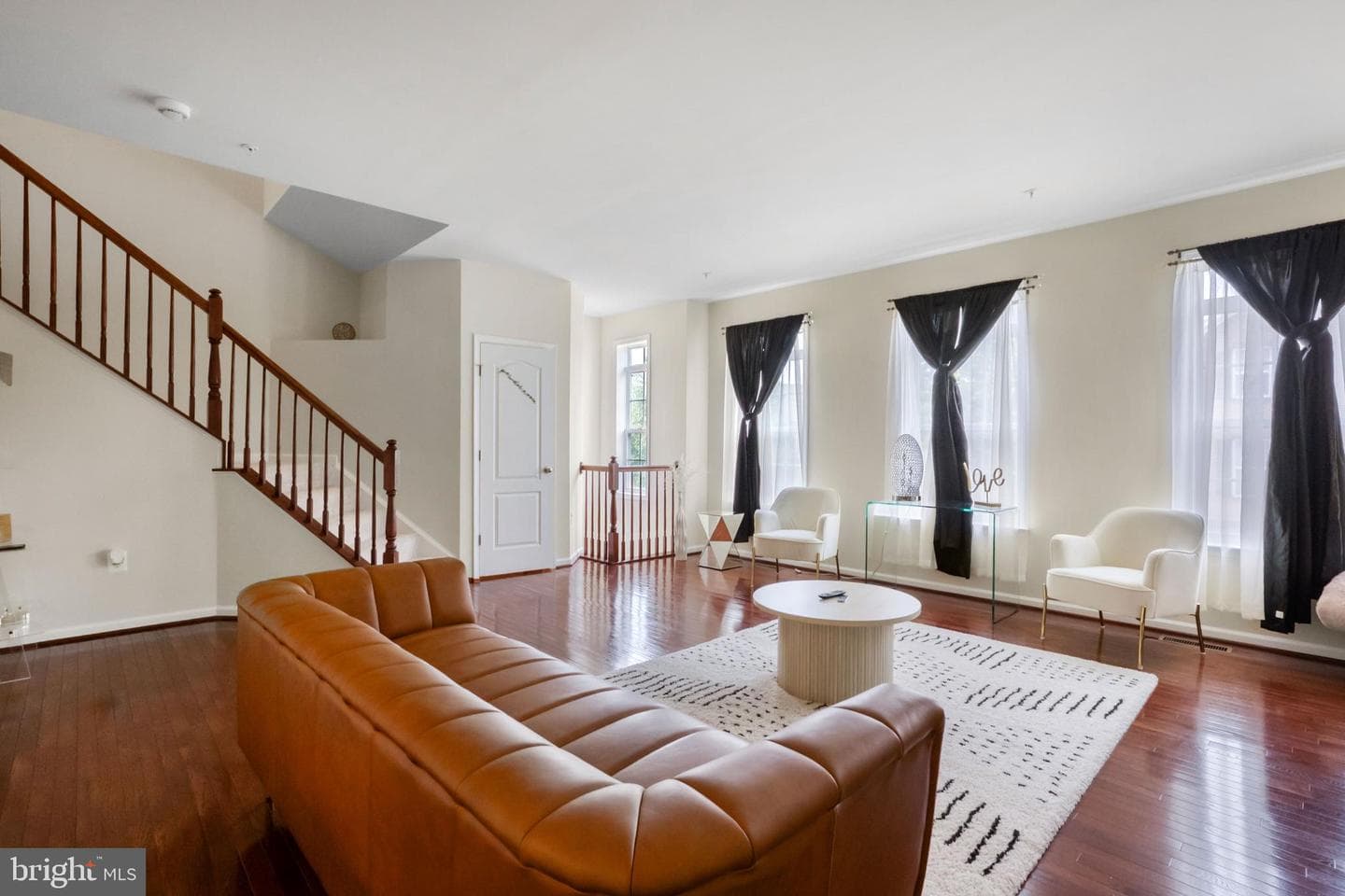 9623 Westerdale Drive photo 3