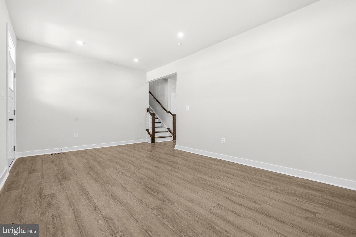 15550 Twin River Circle photo 10