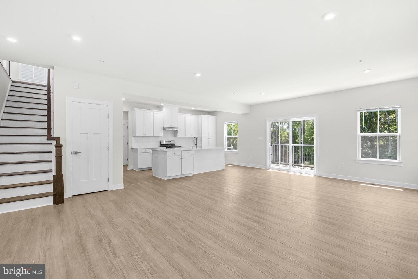 15550 Twin River Circle photo 16