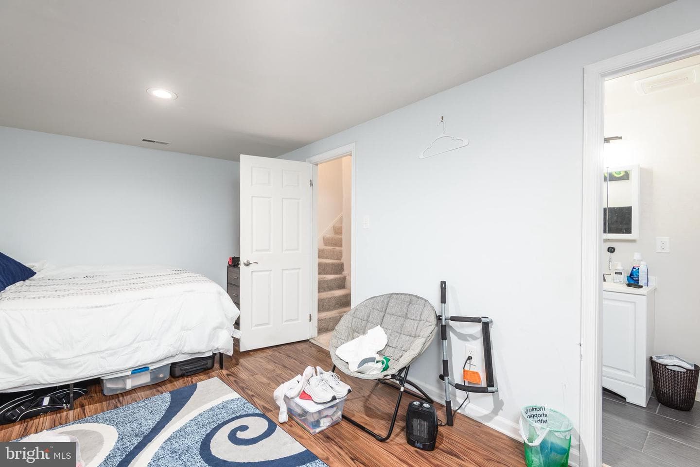 8202 Greenspire Terrace photo 18