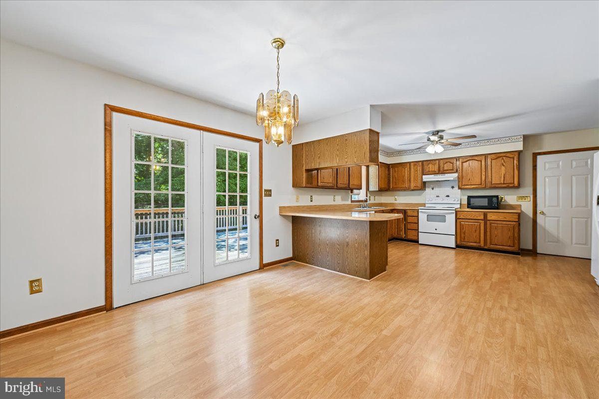 13245 Croom Road photo 19