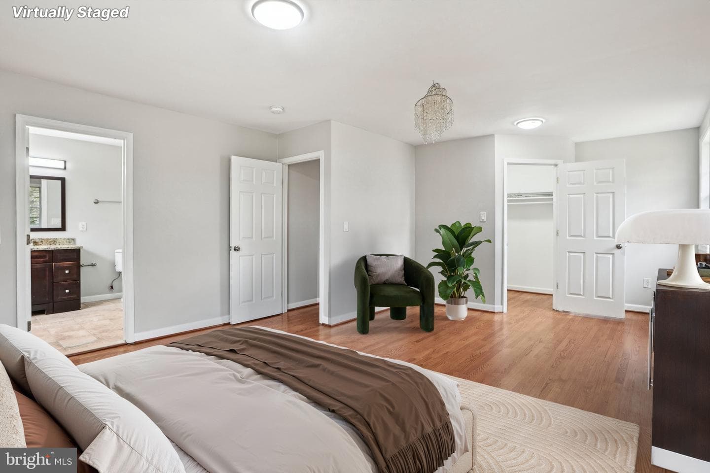 5608 Eastwood Court photo 17
