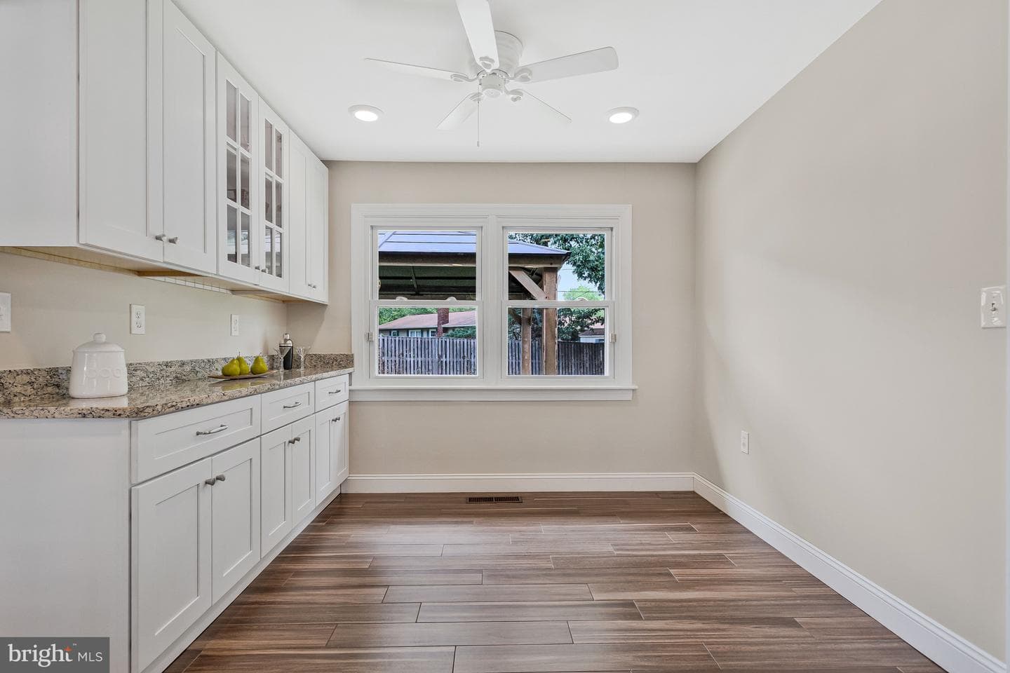 3907 Croydon Lane photo 9