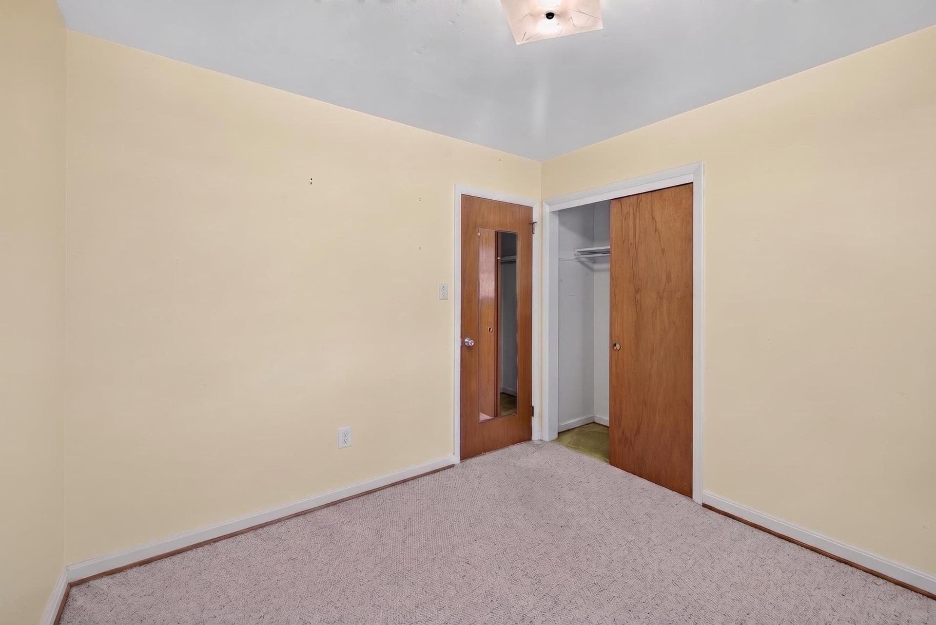 5611 Park Drive photo 24