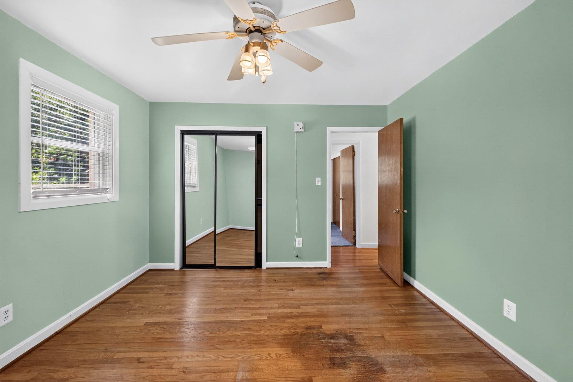 5611 Park Drive photo 32