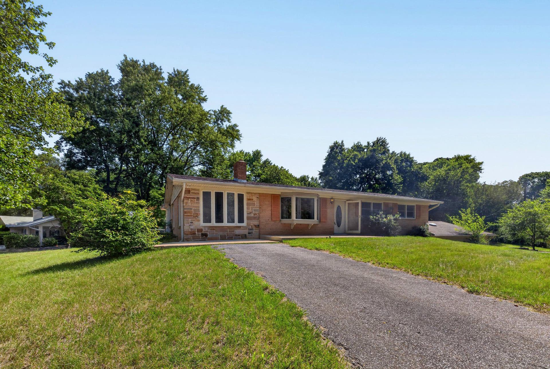5611 Park Drive photo 4
