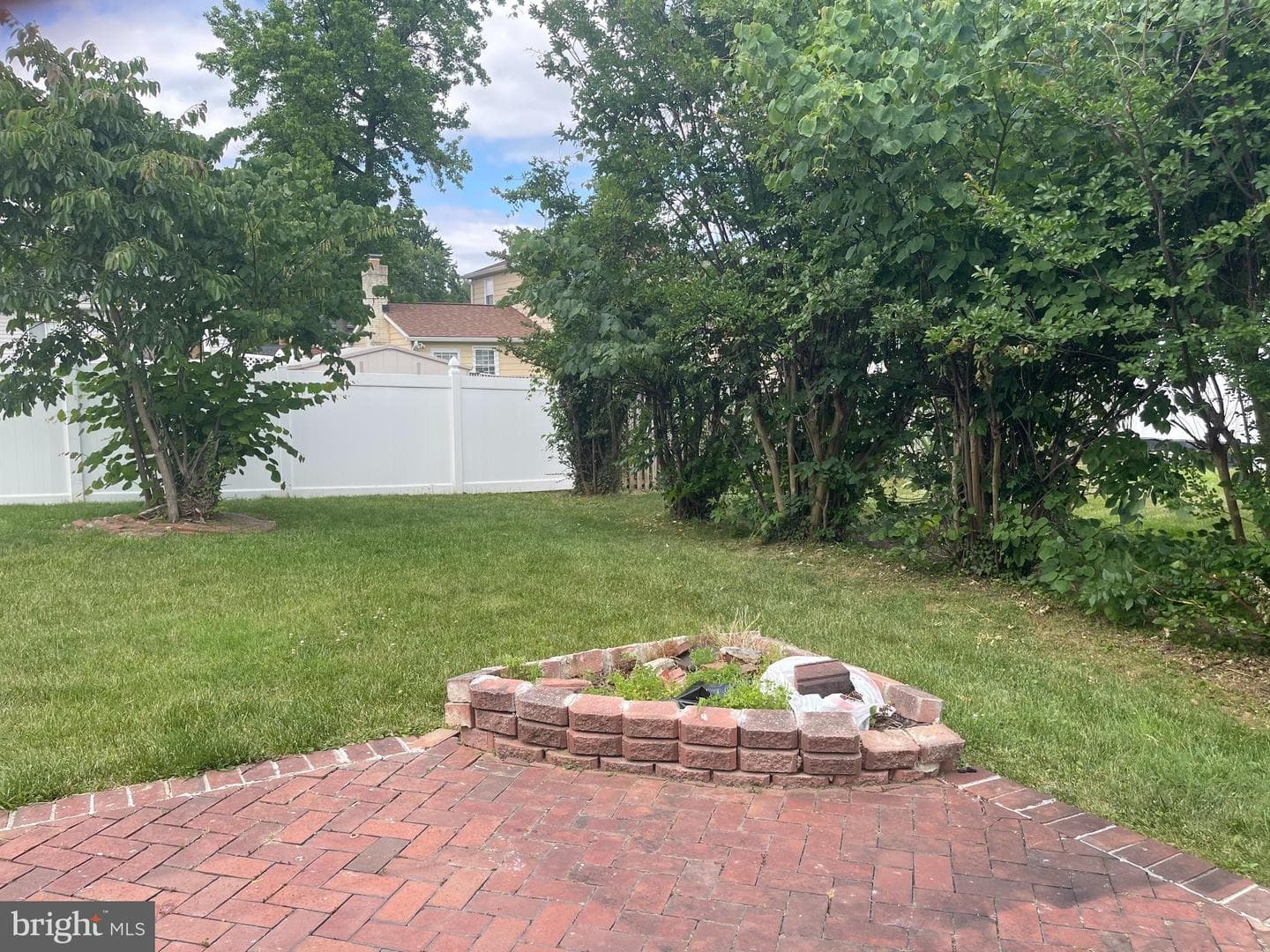 2200 Oaktree Lane photo 15