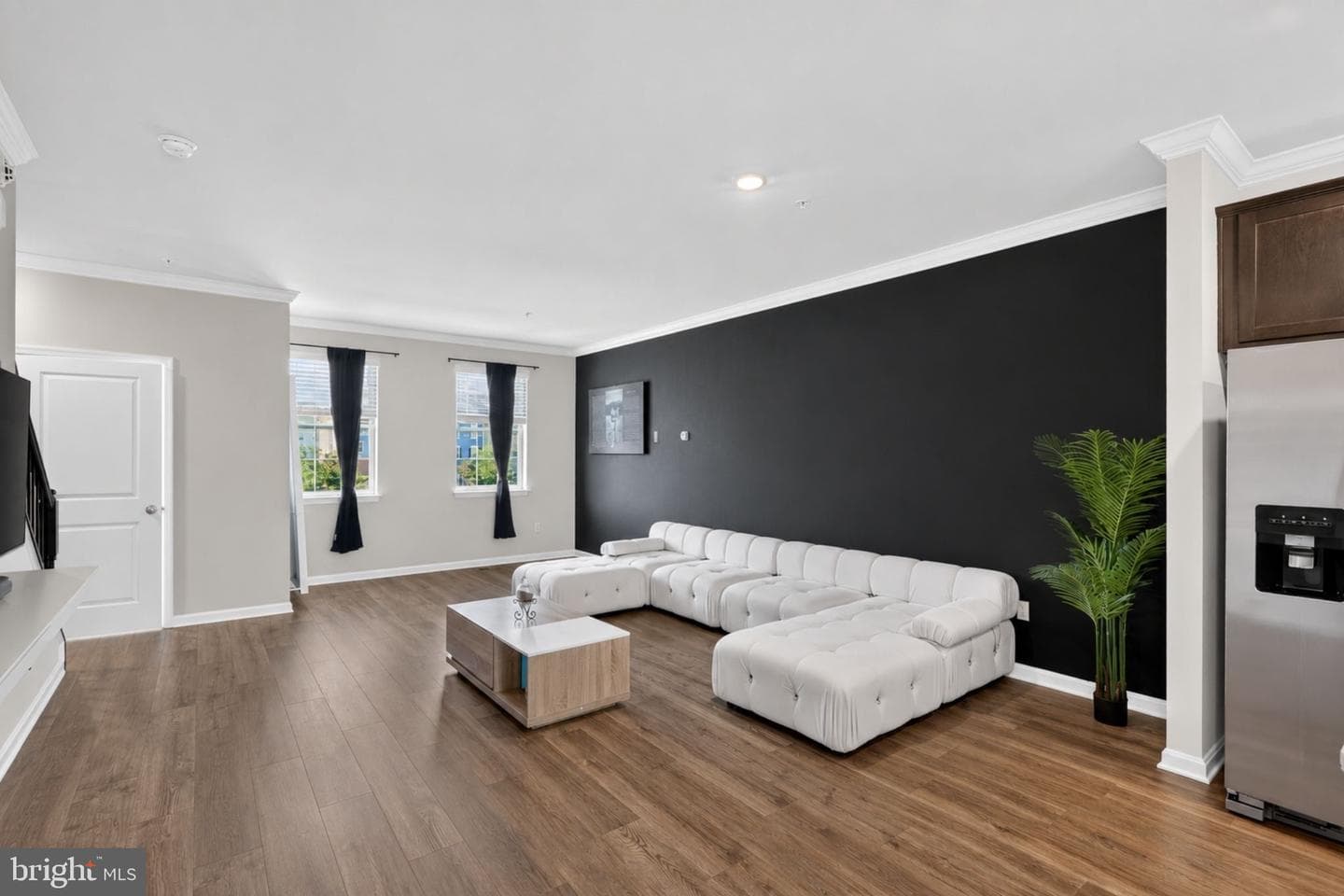 6624 Bullrush Court photo 8