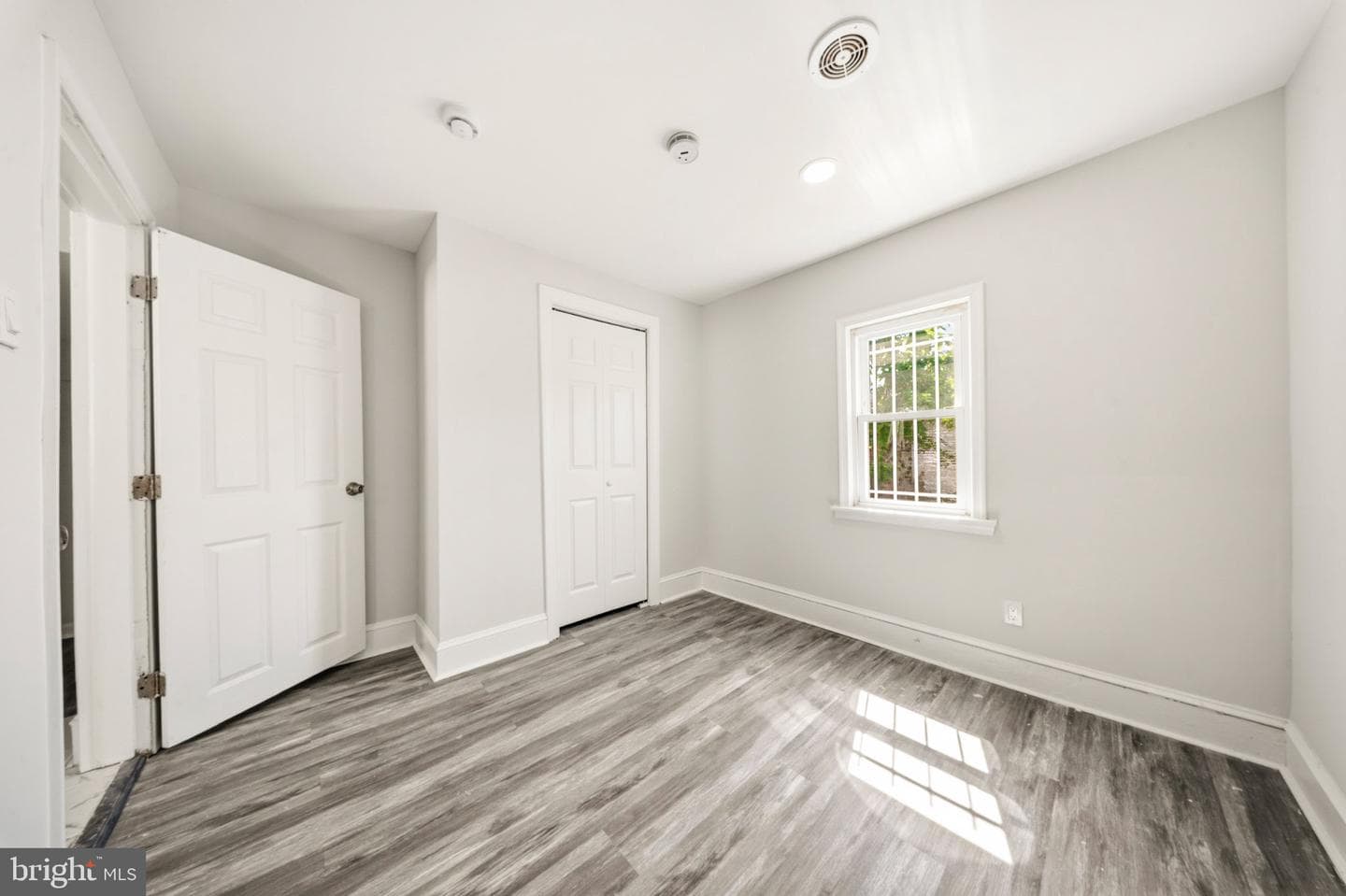 5507 Jefferson Heights Drive photo 16