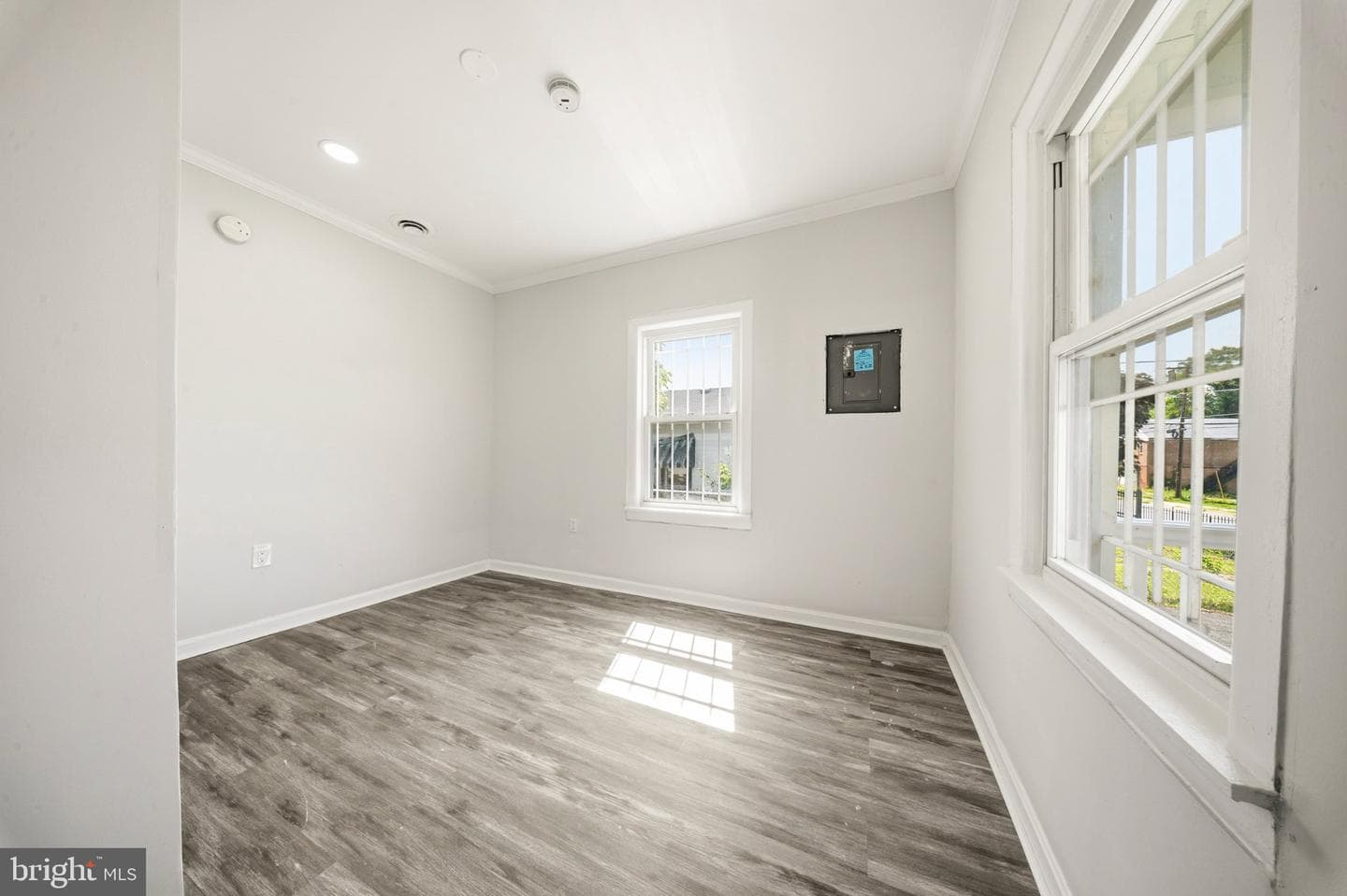 5507 Jefferson Heights Drive photo 9