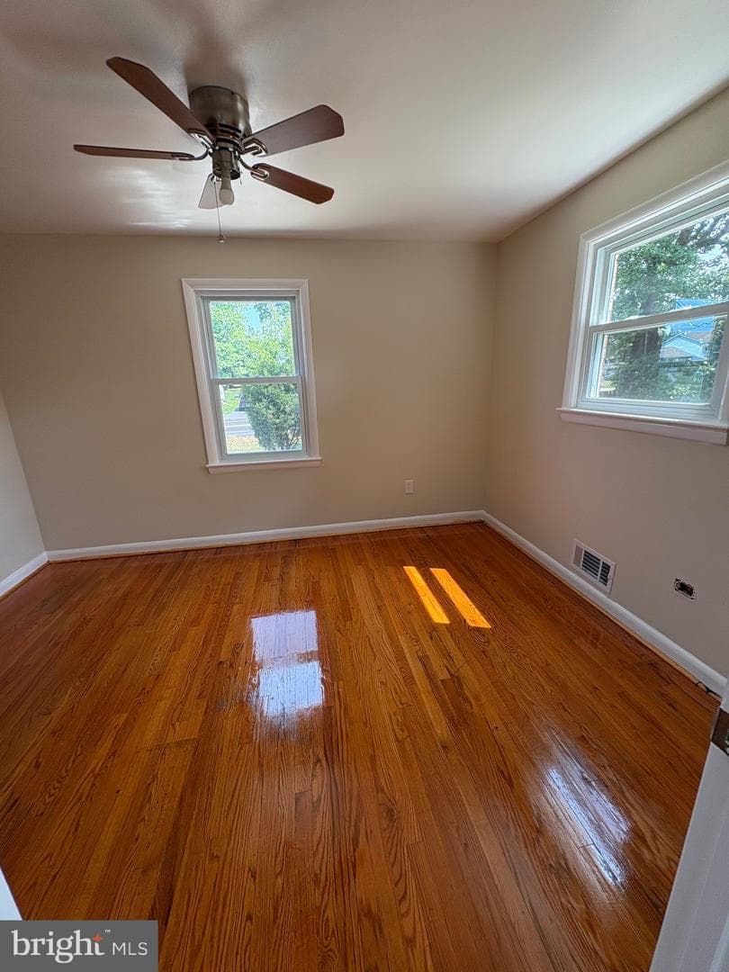 5900 John Adams Drive photo 16