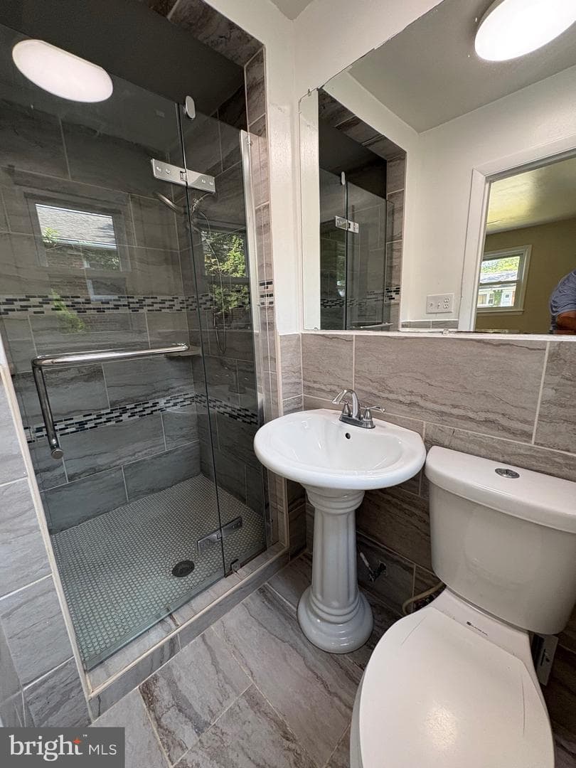 5900 John Adams Drive photo 30